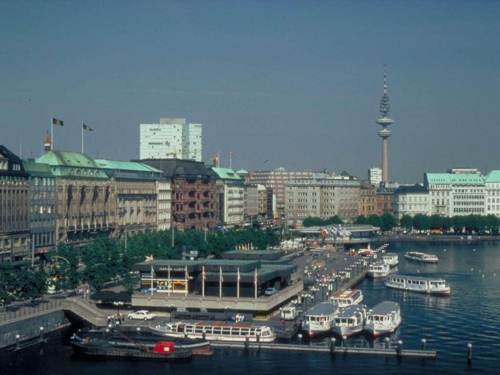 Novotel Hamburg Central Station Exterior foto